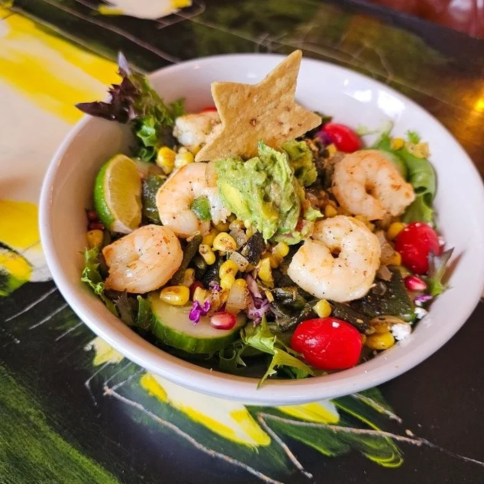 La Maceta Salad at Estrella Negra